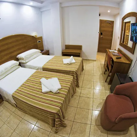 Vedra Hotel